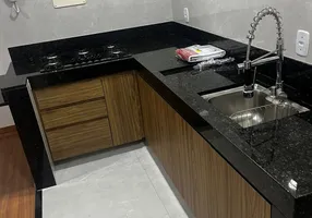 Foto 1 de Apartamento com 2 Quartos para alugar, 45m² em Sao Lucas, Cachoeiro de Itapemirim