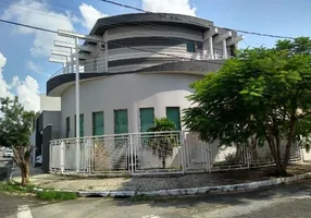 Foto 1 de Casa de Condomínio com 3 Quartos à venda, 330m² em Parque Esperanca, Taubaté