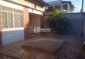 Foto 1 de Casa com 2 Quartos à venda, 90m² em Senador Camará, Rio de Janeiro