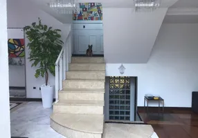 Foto 1 de Casa com 4 Quartos para venda ou aluguel, 452m² em Jardim São Caetano, São Caetano do Sul