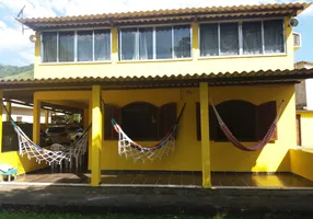 Foto 1 de Sobrado com 3 Quartos à venda, 213m² em Praia do Saco, Mangaratiba