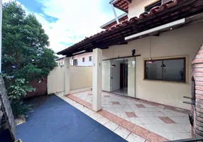 Foto 1 de Casa de Condomínio com 3 Quartos para alugar, 110m² em Vila Jardim Vitória, Goiânia