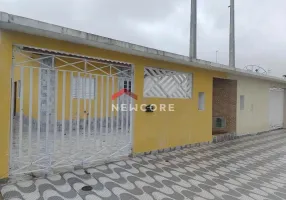 Foto 1 de Casa com 2 Quartos à venda, 60m² em Agenor de Campos, Mongaguá