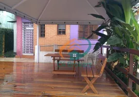 Foto 1 de Casa com 5 Quartos à venda, 300m² em Jardim Flor da Montanha, Guarulhos