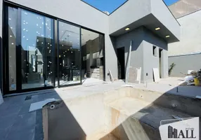 Foto 1 de Casa de Condomínio com 3 Quartos à venda, 152m² em Centro, Mirassol