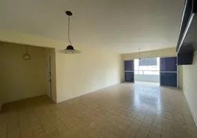 Foto 1 de Apartamento com 3 Quartos à venda, 220m² em Boa Viagem, Recife