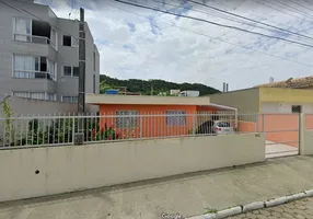 Foto 1 de Casa com 2 Quartos à venda, 336m² em Nova Esperanca, Balneário Camboriú