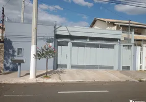 Foto 1 de Casa com 1 Quarto à venda, 131m² em Jardim Maria Izabel, Marília