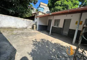 Foto 1 de Casa com 3 Quartos à venda, 320m² em Engenho Pequeno, São Gonçalo