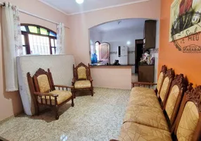 Foto 1 de Casa com 2 Quartos à venda, 70m² em Mirim, Praia Grande