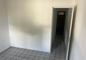 Foto 1 de Apartamento com 2 Quartos à venda, 65m² em Madalena, Recife