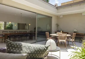 Foto 1 de Casa com 3 Quartos à venda, 260m² em Vila Madalena, São Paulo