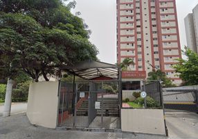 Foto 1 de Apartamento com 2 Quartos para alugar, 49m² em Vila Santana, São Paulo