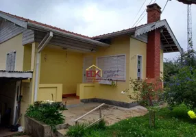 Foto 1 de Sobrado com 3 Quartos à venda, 120m² em Vila Abernessia, Campos do Jordão