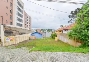 Foto 1 de Lote/Terreno à venda, 430m² em Tingui, Curitiba