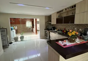 Foto 1 de Casa com 4 Quartos para alugar, 120m² em Jardim Imperial, Itaboraí