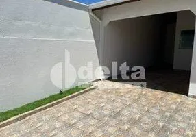 Foto 1 de Casa com 3 Quartos à venda, 180m² em Custódio Pereira, Uberlândia