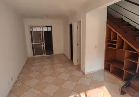 Foto 1 de Casa de Condomínio com 3 Quartos para alugar, 127m² em Jardim São Luís, São Paulo