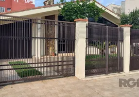 Foto 1 de Casa com 2 Quartos à venda, 182m² em Vila Eunice Nova, Cachoeirinha