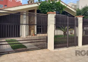 Foto 1 de Casa com 2 Quartos à venda, 184m² em Vila Eunice Nova, Cachoeirinha