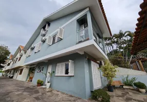 Foto 1 de Casa de Condomínio com 4 Quartos à venda, 200m² em Tristeza, Porto Alegre