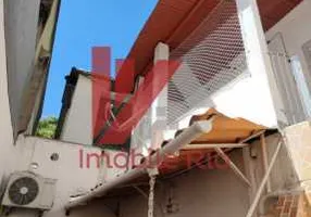 Foto 1 de Casa com 4 Quartos à venda, 200m² em Praça da Bandeira, Rio de Janeiro