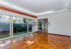 Foto 1 de Casa com 3 Quartos à venda, 198m² em Indianópolis, São Paulo