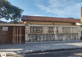 Foto 1 de Casa com 3 Quartos à venda, 81m² em Solemar, Praia Grande