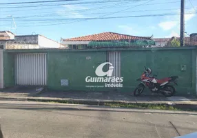 Foto 1 de Casa com 4 Quartos à venda, 363m² em Montese, Fortaleza