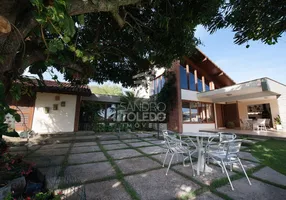 Foto 1 de Casa com 4 Quartos à venda, 380m² em Sao Judas Tadeu, Guarapari