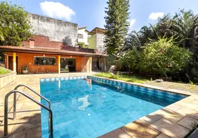 Foto 1 de Casa com 4 Quartos para venda ou aluguel, 830m² em Monte Azul, São Paulo