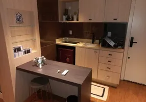 Foto 1 de Apartamento com 1 Quarto à venda, 40m² em Centro, Duque de Caxias