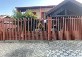 Foto 1 de Sobrado com 3 Quartos à venda, 349m² em Parque Santo Antônio, Taubaté