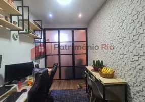 Foto 1 de Apartamento com 1 Quarto à venda, 50m² em Cordovil, Rio de Janeiro