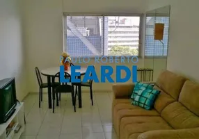 Foto 1 de Apartamento com 1 Quarto à venda, 50m² em Pacaembu, São Paulo