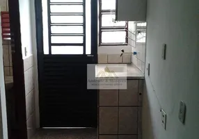 Foto 1 de Kitnet com 1 Quarto para alugar, 15m² em Centro, Ribeirão Preto