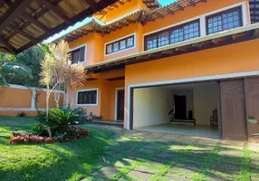 Foto 1 de Casa com 3 Quartos à venda, 421m² em Village da Ferradura, Armação dos Búzios