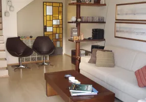 Foto 1 de Casa de Condomínio com 2 Quartos à venda, 110m² em Vila São Francisco, São Paulo