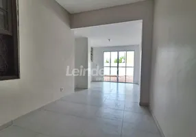 Foto 1 de Casa com 2 Quartos para alugar, 100m² em Passo D areia, Porto Alegre