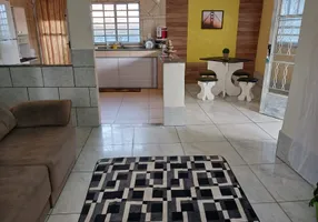 Foto 1 de Casa com 4 Quartos à venda, 211m² em Cajueiro, Maricá