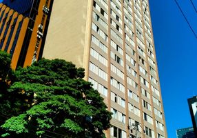 Foto 1 de Apartamento com 4 Quartos à venda, 153m² em Centro, Curitiba