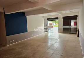 Foto 1 de Ponto Comercial para alugar, 230m² em Santa Mônica, Uberlândia