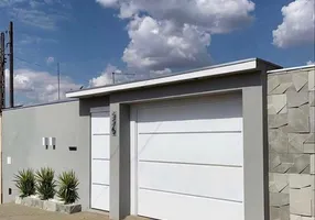 Foto 1 de Casa com 3 Quartos à venda, 104m² em Setor Central, Brasília