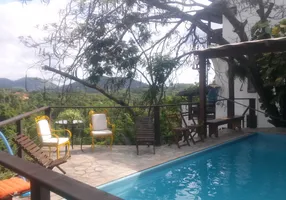 Foto 1 de Casa de Condomínio com 5 Quartos para alugar, 310m² em Sapê, Niterói