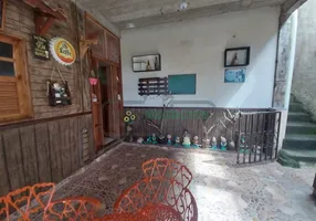 Foto 1 de Casa com 3 Quartos à venda, 380m² em Ipiranga, Juiz de Fora