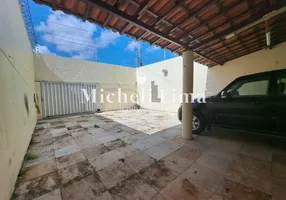 Foto 1 de Casa com 5 Quartos à venda, 324m² em Cidade dos Funcionários, Fortaleza