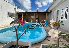 Foto 1 de Casa com 4 Quartos à venda, 200m² em Village de Rio das Ostras, Rio das Ostras