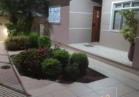 Foto 1 de Casa com 3 Quartos à venda, 257m² em Forquilhinhas, São José