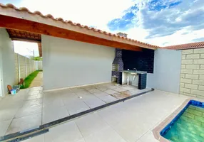 Foto 1 de Casa com 2 Quartos à venda, 88m² em Jamaica, Itanhaém