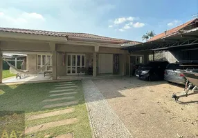 Foto 1 de Casa de Condomínio com 3 Quartos para venda ou aluguel, 308m² em Jardim Passárgada, Cotia